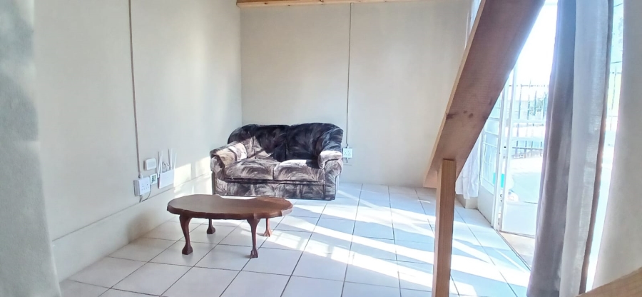 5 Bedroom Property for Sale in Hospitaalheuwel Free State